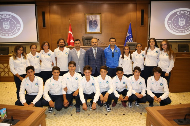 Büyükşehir’in Şampiyon Sporcuları