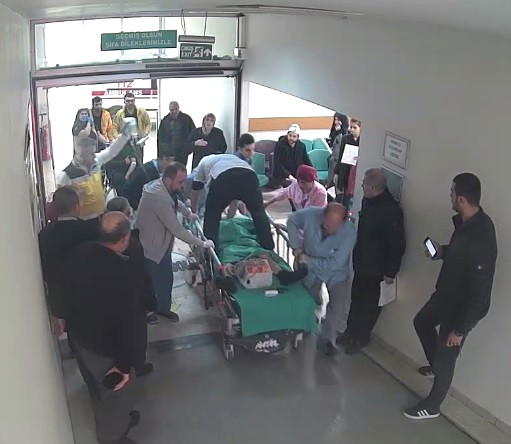 Doktor Yasak Aşk Yüzünden Bıçaklanan Adamı Böyle Kurtardı