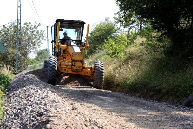 İznik’in Yolları Büyükşehir ile Güzelleşiyor