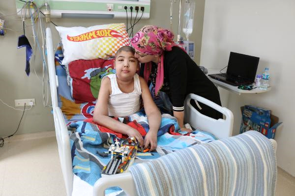 Lösemili Adnan’ın Tek İsteği O Youtube Fenomenini Görmek