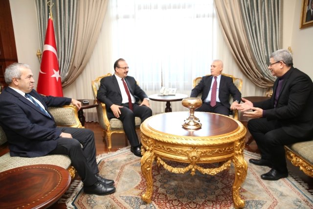 Bozbey’in İlk Seçim Ziyareti Vali Canbolat’a