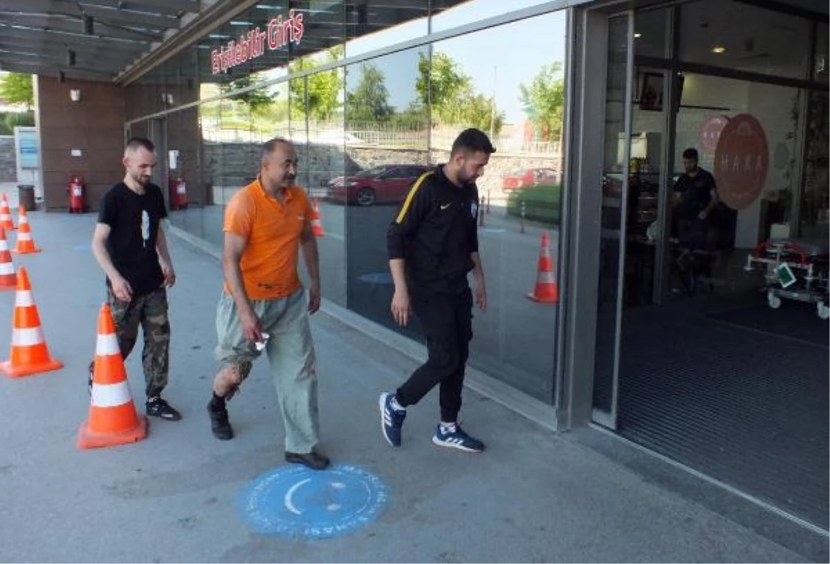 Kurban Kesiti Sırasında Yaralananlar Hastanelere Başvurdu