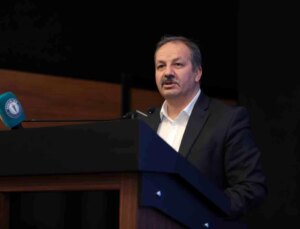 Sağlık-Sen Genel Başkanı: İşlevini yitiren yardımcı hizmetler sınıfı kaldırılmalı