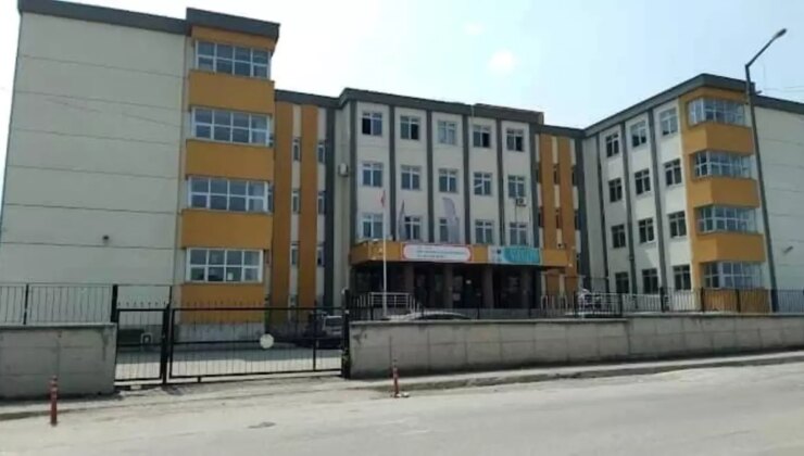 Bursa’da Muhtaçlık Sahibi Okullar Kontrollü Özgürlük Kapsamında Yenileniyor