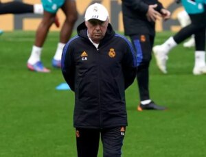 Real Madrid, halı saha grubuna döndü