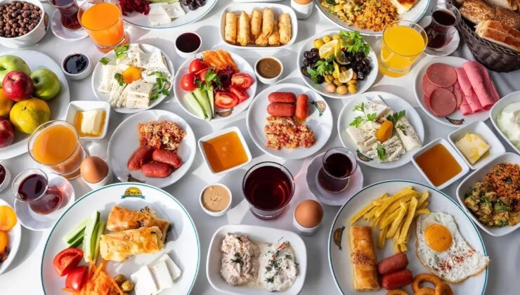 Besin sahtekarları peynir sucuk ve pekmeze dadandı