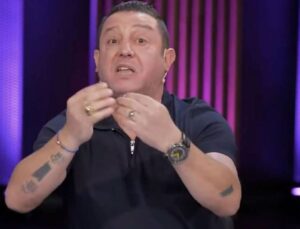 Nihat Kahveci’den sert kelamlar: Topu havalimanına vurdu, çöp kadar kötülerdi