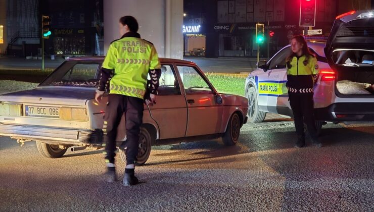 Bursa’da polisin “dur” ihtarına uymayan alkollü şoföre 400 bin lira ceza