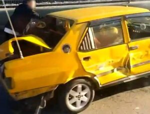 Alkollü şoför direksiyon hakimiyetini kaybetti, bariyerlere çarptı