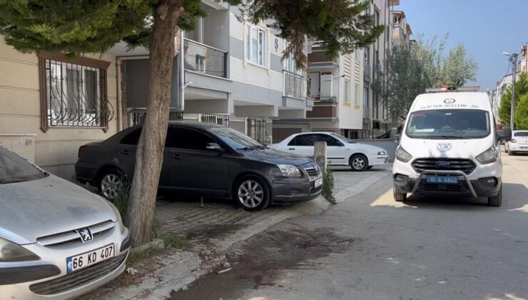 Bursa’da iki kardeş ortasında bıçaklı arbede: 2 yaralı