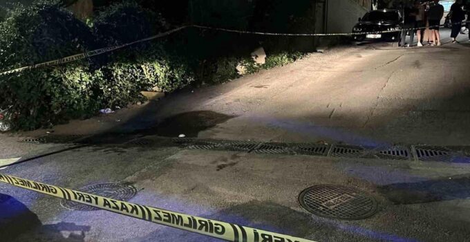 Kahve masasında başlayan tartışma kanlı bitti: 2 yaralı