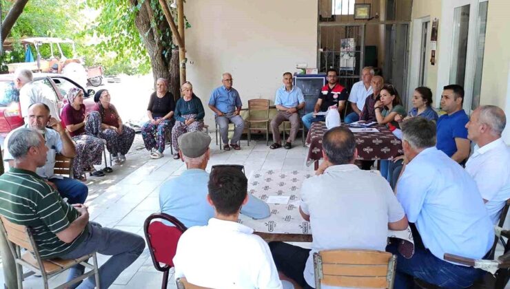 Avcılar Mahallesi’nde Buzağı bakım ve beslenmesi eğitimi