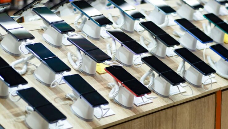 Dev marka piyasadan çekildi! Telefon pazarında taşlar yerinden oynadı