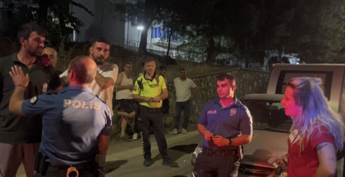 Alkolü 2.34 Çıkan Kadın Sürücü Kazada Burnu Bile Kanamadı, ‘Sanane’ Dedi
